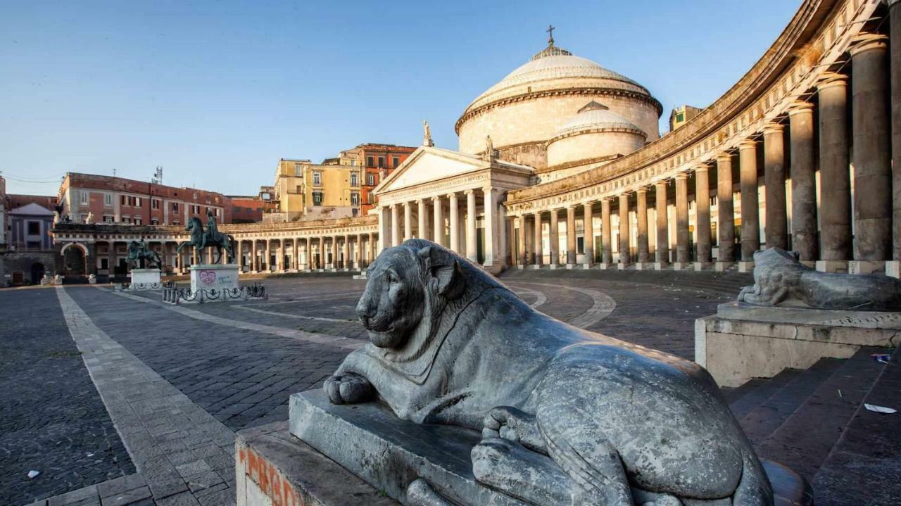 Casa Lillina A Toledo , Near Piazza Del Plebiscito Nápoles Exterior foto
